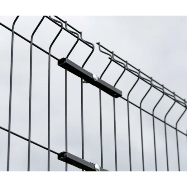 Zestaw w paczce  - Podwyższenie płotu ogrodzenia 2.5MB + l