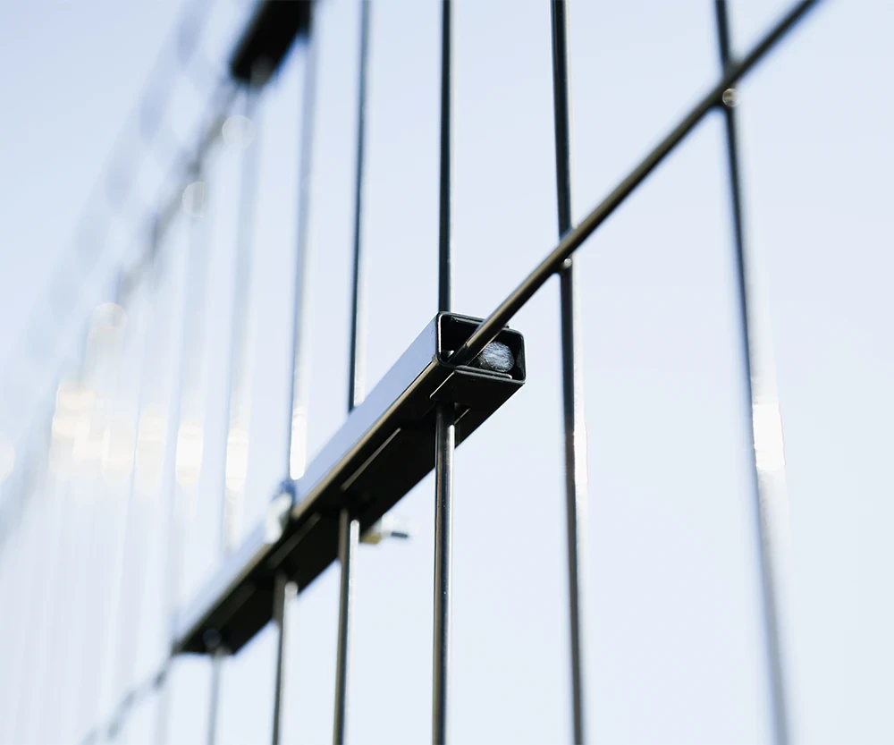 Zestaw w paczce  - Podwyższenie płotu ogrodzenia 2.5MB + l